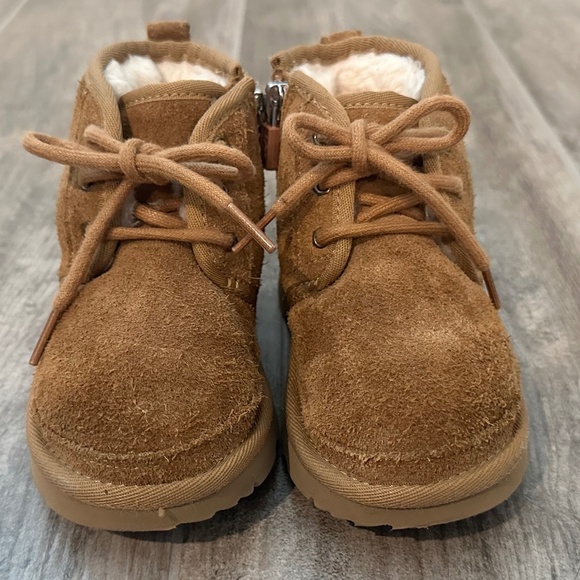 Ugg Toddlers' Neumel II Boot - Size 9 - Picture 8 of 8